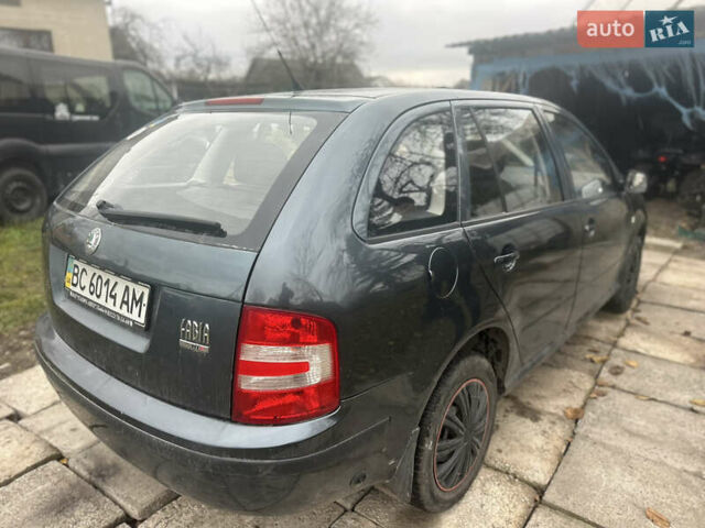 Сірий Шкода Фабія, об'ємом двигуна 1.2 л та пробігом 217 тис. км за 2950 $, фото 3 на Automoto.ua