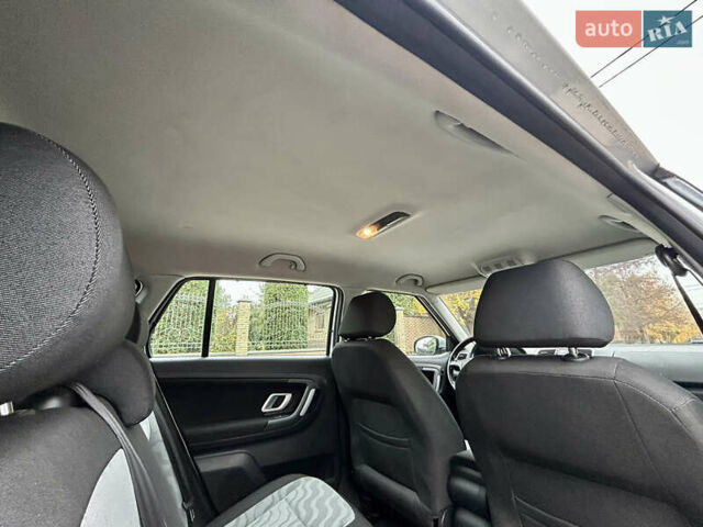 Серый Шкода Фабия, объемом двигателя 1.6 л и пробегом 247 тыс. км за 5150 $, фото 30 на Automoto.ua