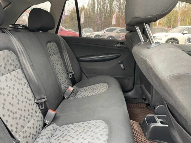 Шкода Фабия 2007 в Кривом Роге на Automoto.ua Серый Шкода Фабия, объемом двигателя 1.2 л и пробегом 180 тыс. км за 3700 $, фото 17 на Automoto.ua