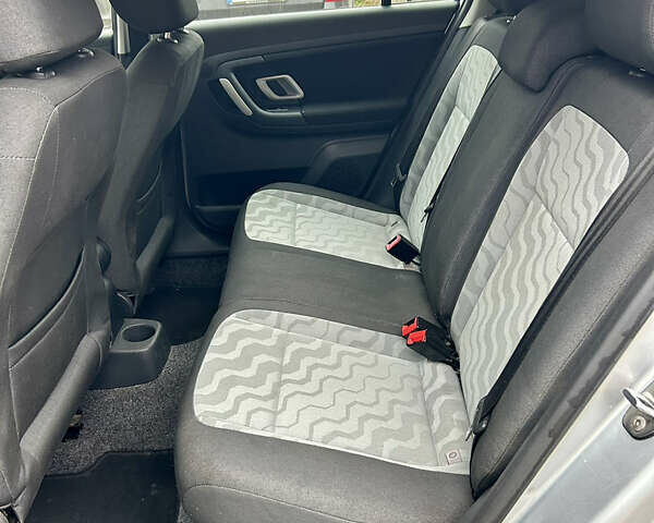 Серый Шкода Фабия, объемом двигателя 1.6 л и пробегом 247 тыс. км за 5150 $, фото 28 на Automoto.ua