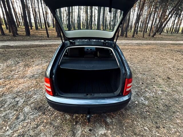 Серый Шкода Фабия, объемом двигателя 1.4 л и пробегом 248 тыс. км за 4999 $, фото 8 на Automoto.ua