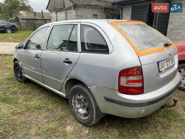 Сірий Шкода Фабія, об'ємом двигуна 1.2 л та пробігом 320 тис. км за 1650 $, фото 3 на Automoto.ua