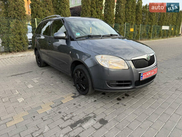 Сірий Шкода Фабія, об'ємом двигуна 1.6 л та пробігом 193 тис. км за 5900 $, фото 6 на Automoto.ua