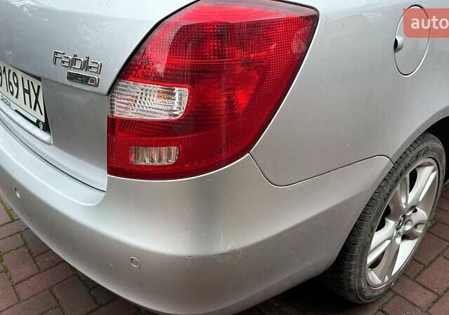 Серый Шкода Фабия, объемом двигателя 1.6 л и пробегом 213 тыс. км за 6700 $, фото 10 на Automoto.ua
