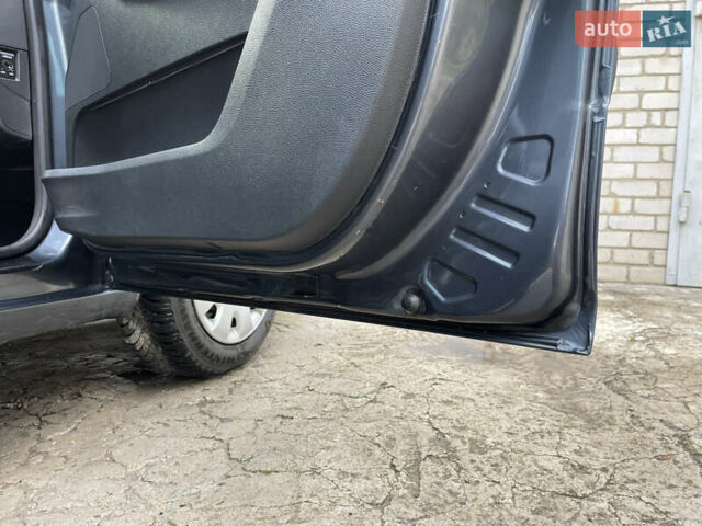 Сірий Шкода Фабія, об'ємом двигуна 1.6 л та пробігом 236 тис. км за 6700 $, фото 18 на Automoto.ua
