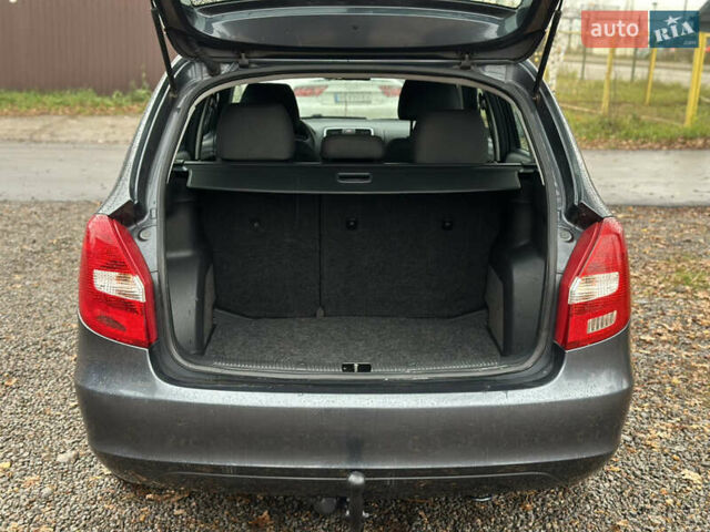 Сірий Шкода Фабія, об'ємом двигуна 1.39 л та пробігом 217 тис. км за 5700 $, фото 36 на Automoto.ua