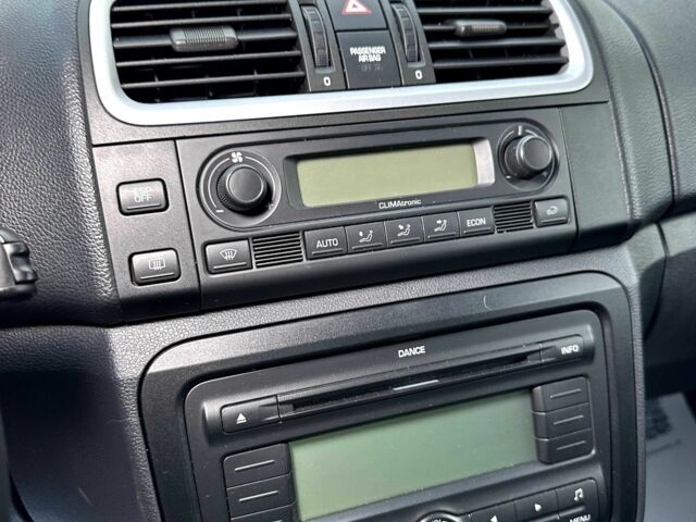 Шкода Фабия 2008 в Кривом Роге на Automoto.ua Серый Шкода Фабия, объемом двигателя 1.6 л и пробегом 151 тыс. км за 6900 $, фото 10 на Automoto.ua