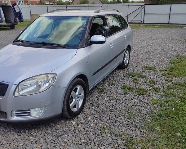 Сірий Шкода Фабія, об'ємом двигуна 1.42 л та пробігом 253 тис. км за 5100 $, фото 19 на Automoto.ua