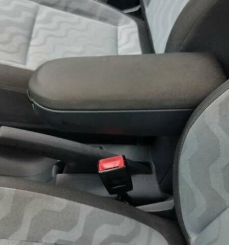 Серый Шкода Фабия, объемом двигателя 1.39 л и пробегом 232 тыс. км за 6500 $, фото 18 на Automoto.ua