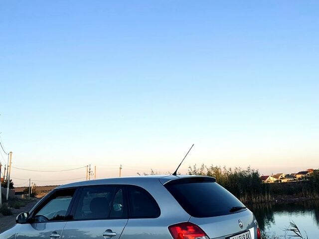 Сірий Шкода Фабія, об'ємом двигуна 1.4 л та пробігом 202 тис. км за 6000 $, фото 4 на Automoto.ua