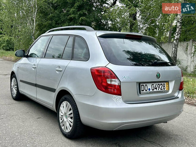 Серый Шкода Фабия, объемом двигателя 0 л и пробегом 230 тыс. км за 5499 $, фото 13 на Automoto.ua
