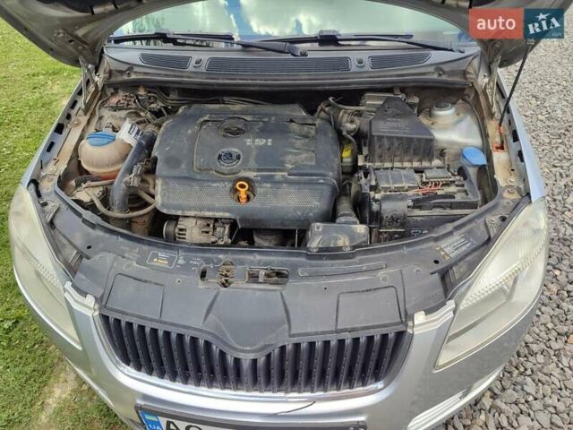 Сірий Шкода Фабія, об'ємом двигуна 1.42 л та пробігом 253 тис. км за 5100 $, фото 11 на Automoto.ua