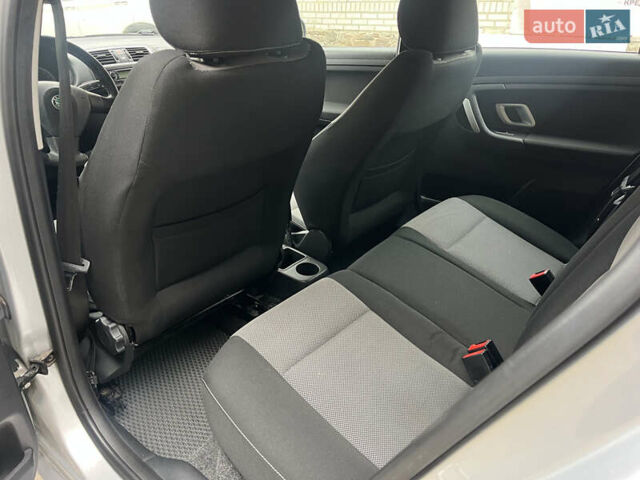 Сірий Шкода Фабія, об'ємом двигуна 1.6 л та пробігом 211 тис. км за 5500 $, фото 18 на Automoto.ua