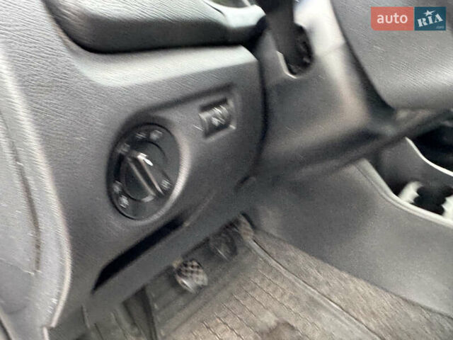 Серый Шкода Фабия, объемом двигателя 1.2 л и пробегом 162 тыс. км за 3990 $, фото 17 на Automoto.ua