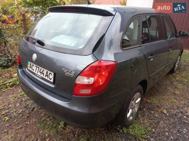 Сірий Шкода Фабія, об'ємом двигуна 1.39 л та пробігом 250 тис. км за 5300 $, фото 10 на Automoto.ua