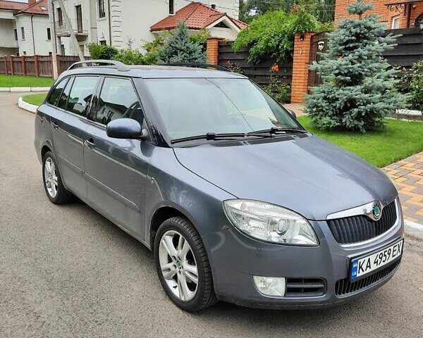 Серый Шкода Фабия, объемом двигателя 1.6 л и пробегом 180 тыс. км за 6500 $, фото 29 на Automoto.ua