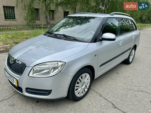 Серый Шкода Фабия, объемом двигателя 0 л и пробегом 230 тыс. км за 5499 $, фото 20 на Automoto.ua