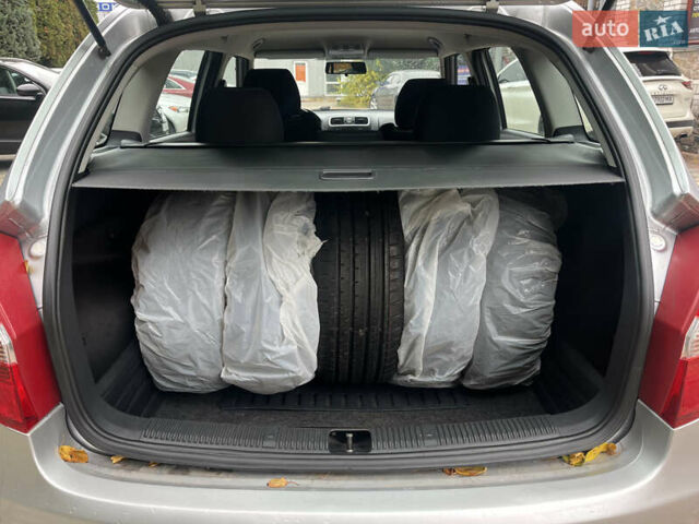 Сірий Шкода Фабія, об'ємом двигуна 1.6 л та пробігом 211 тис. км за 5500 $, фото 21 на Automoto.ua