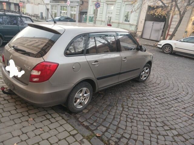 Сірий Шкода Фабія, об'ємом двигуна 0 л та пробігом 146 тис. км за 4650 $, фото 3 на Automoto.ua