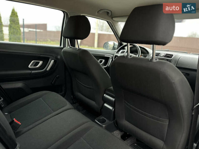 Серый Шкода Фабия, объемом двигателя 1.39 л и пробегом 224 тыс. км за 5800 $, фото 41 на Automoto.ua