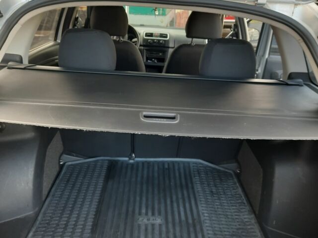 Серый Шкода Фабия, объемом двигателя 1.4 л и пробегом 208 тыс. км за 5500 $, фото 6 на Automoto.ua