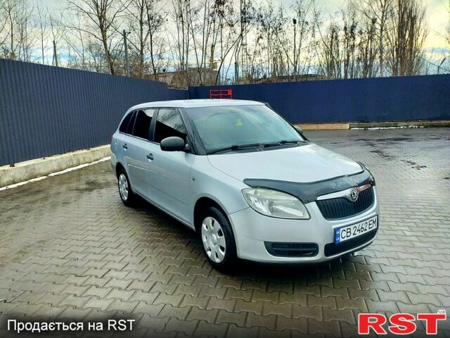 Шкода Фабия 2008 в Чернигове на Automoto.ua Серый Шкода Фабия, объемом двигателя 1.2 л и пробегом 250 тыс. км за 4300 $, фото 1 на Automoto.ua