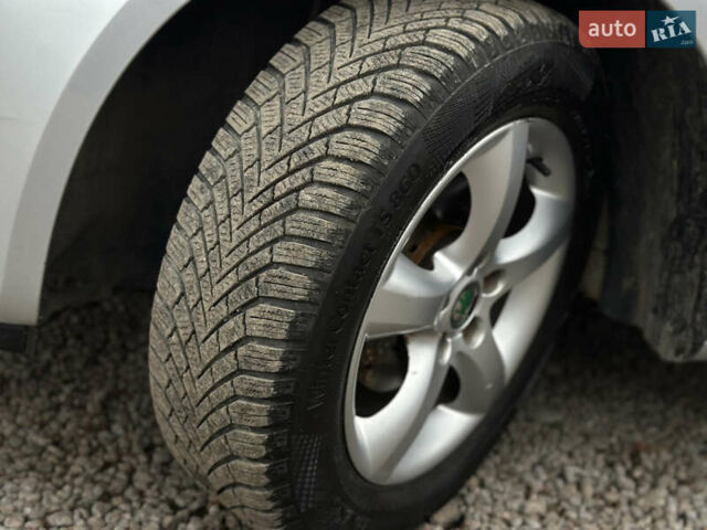 Серый Шкода Фабия, объемом двигателя 1.39 л и пробегом 224 тыс. км за 5800 $, фото 53 на Automoto.ua