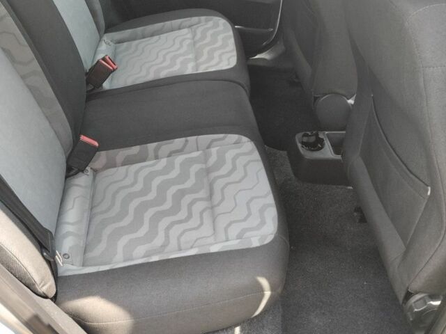 Серый Шкода Фабия, объемом двигателя 0 л и пробегом 220 тыс. км за 5500 $, фото 6 на Automoto.ua