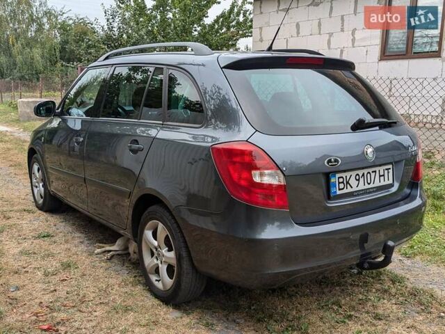 Шкода Фабия 2008 в Ровно на Automoto.ua Серый Шкода Фабия, объемом двигателя 1.39 л и пробегом 165 тыс. км за 6500 $, фото 6 на Automoto.ua