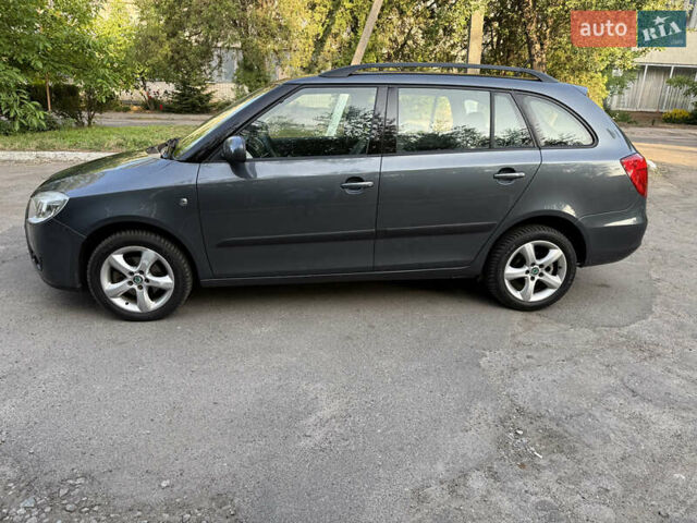 Сірий Шкода Фабія, об'ємом двигуна 1.6 л та пробігом 218 тис. км за 6100 $, фото 10 на Automoto.ua