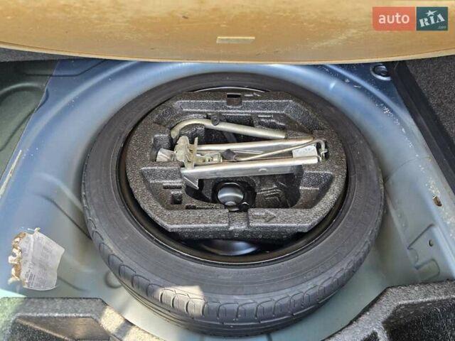Серый Шкода Фабия, объемом двигателя 1.6 л и пробегом 215 тыс. км за 5599 $, фото 27 на Automoto.ua