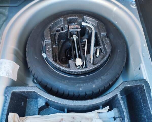 Сірий Шкода Фабія, об'ємом двигуна 1.4 л та пробігом 120 тис. км за 5950 $, фото 20 на Automoto.ua
