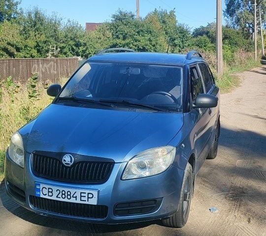 Серый Шкода Фабия, объемом двигателя 1.2 л и пробегом 307 тыс. км за 3800 $, фото 6 на Automoto.ua