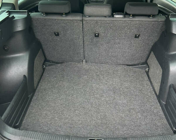 Серый Шкода Фабия, объемом двигателя 0 л и пробегом 230 тыс. км за 5499 $, фото 30 на Automoto.ua