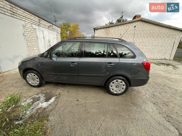 Сірий Шкода Фабія, об'ємом двигуна 1.6 л та пробігом 236 тис. км за 6700 $, фото 4 на Automoto.ua