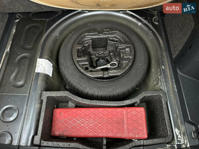 Сірий Шкода Фабія, об'ємом двигуна 1.39 л та пробігом 217 тис. км за 5700 $, фото 39 на Automoto.ua