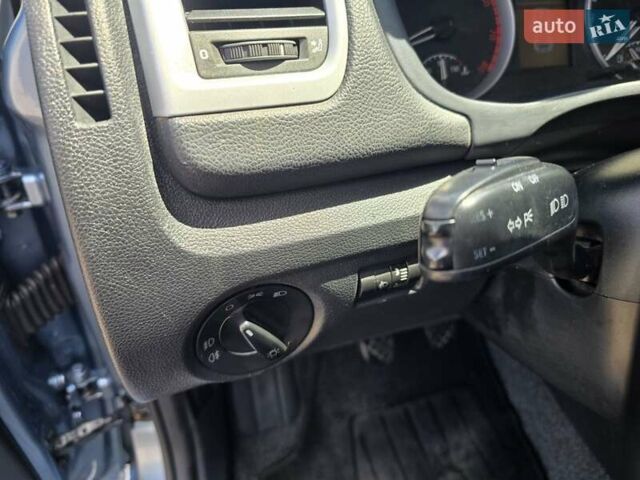 Серый Шкода Фабия, объемом двигателя 1.6 л и пробегом 215 тыс. км за 5599 $, фото 19 на Automoto.ua