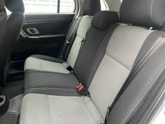 Серый Шкода Фабия, объемом двигателя 1.6 л и пробегом 211 тыс. км за 6800 $, фото 19 на Automoto.ua