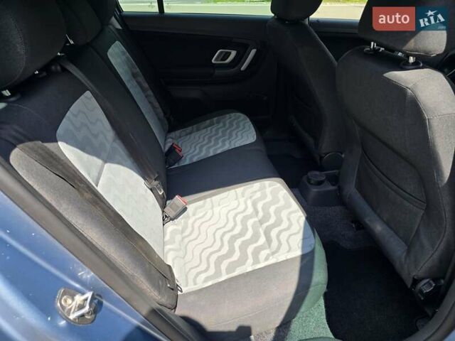 Серый Шкода Фабия, объемом двигателя 1.6 л и пробегом 215 тыс. км за 5599 $, фото 29 на Automoto.ua