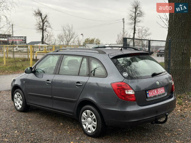 Сірий Шкода Фабія, об'ємом двигуна 1.39 л та пробігом 217 тис. км за 5700 $, фото 12 на Automoto.ua