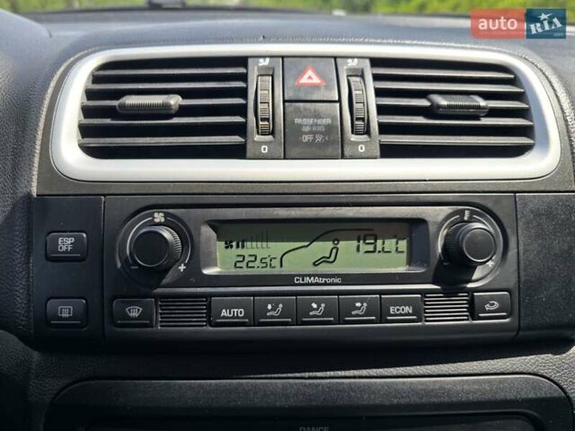 Серый Шкода Фабия, объемом двигателя 1.6 л и пробегом 215 тыс. км за 5599 $, фото 39 на Automoto.ua