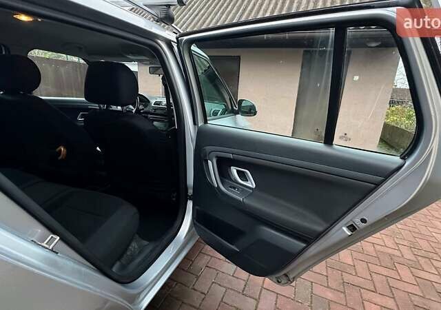 Серый Шкода Фабия, объемом двигателя 1.6 л и пробегом 213 тыс. км за 6700 $, фото 15 на Automoto.ua