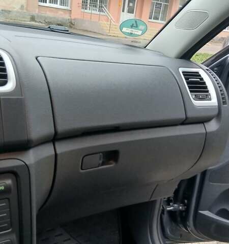 Серый Шкода Фабия, объемом двигателя 1.39 л и пробегом 232 тыс. км за 6500 $, фото 21 на Automoto.ua