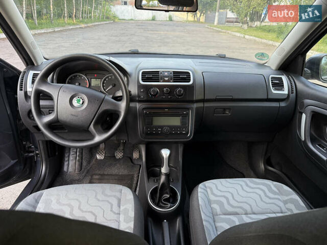Сірий Шкода Фабія, об'ємом двигуна 1.6 л та пробігом 218 тис. км за 6100 $, фото 28 на Automoto.ua