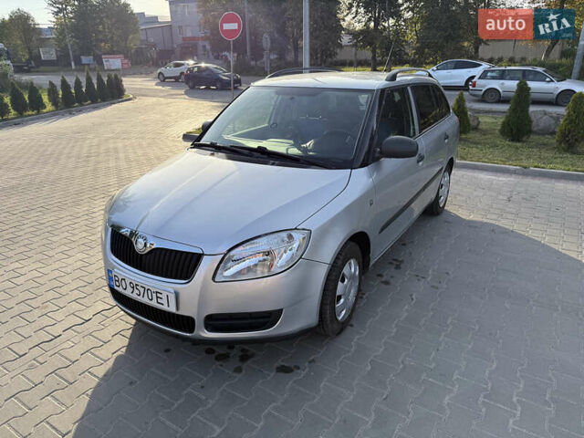 Серый Шкода Фабия, объемом двигателя 1.2 л и пробегом 126 тыс. км за 3400 $, фото 6 на Automoto.ua