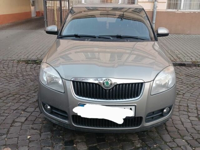 Сірий Шкода Фабія, об'ємом двигуна 0 л та пробігом 146 тис. км за 4650 $, фото 1 на Automoto.ua