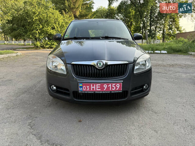 Сірий Шкода Фабія, об'ємом двигуна 1.6 л та пробігом 218 тис. км за 6100 $, фото 15 на Automoto.ua