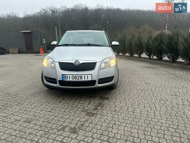 Сірий Шкода Фабія, об'ємом двигуна 1.39 л та пробігом 232 тис. км за 5700 $, фото 5 на Automoto.ua