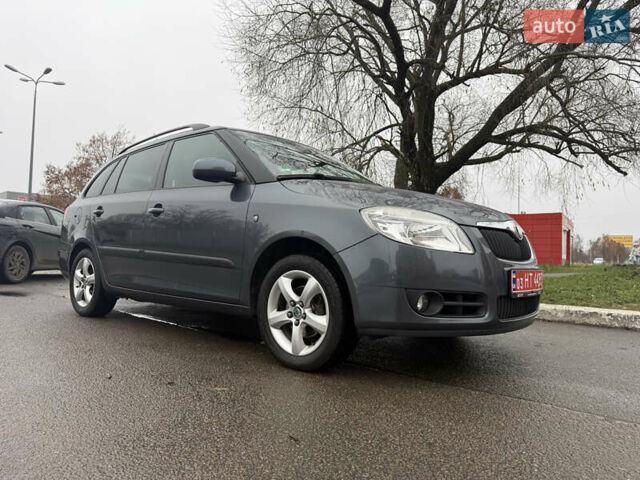 Сірий Шкода Фабія, об'ємом двигуна 1.6 л та пробігом 195 тис. км за 6500 $, фото 9 на Automoto.ua