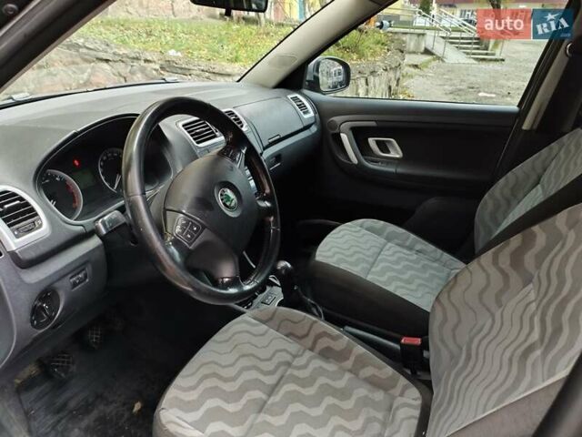 Сірий Шкода Фабія, об'ємом двигуна 1.9 л та пробігом 410 тис. км за 4900 $, фото 5 на Automoto.ua
